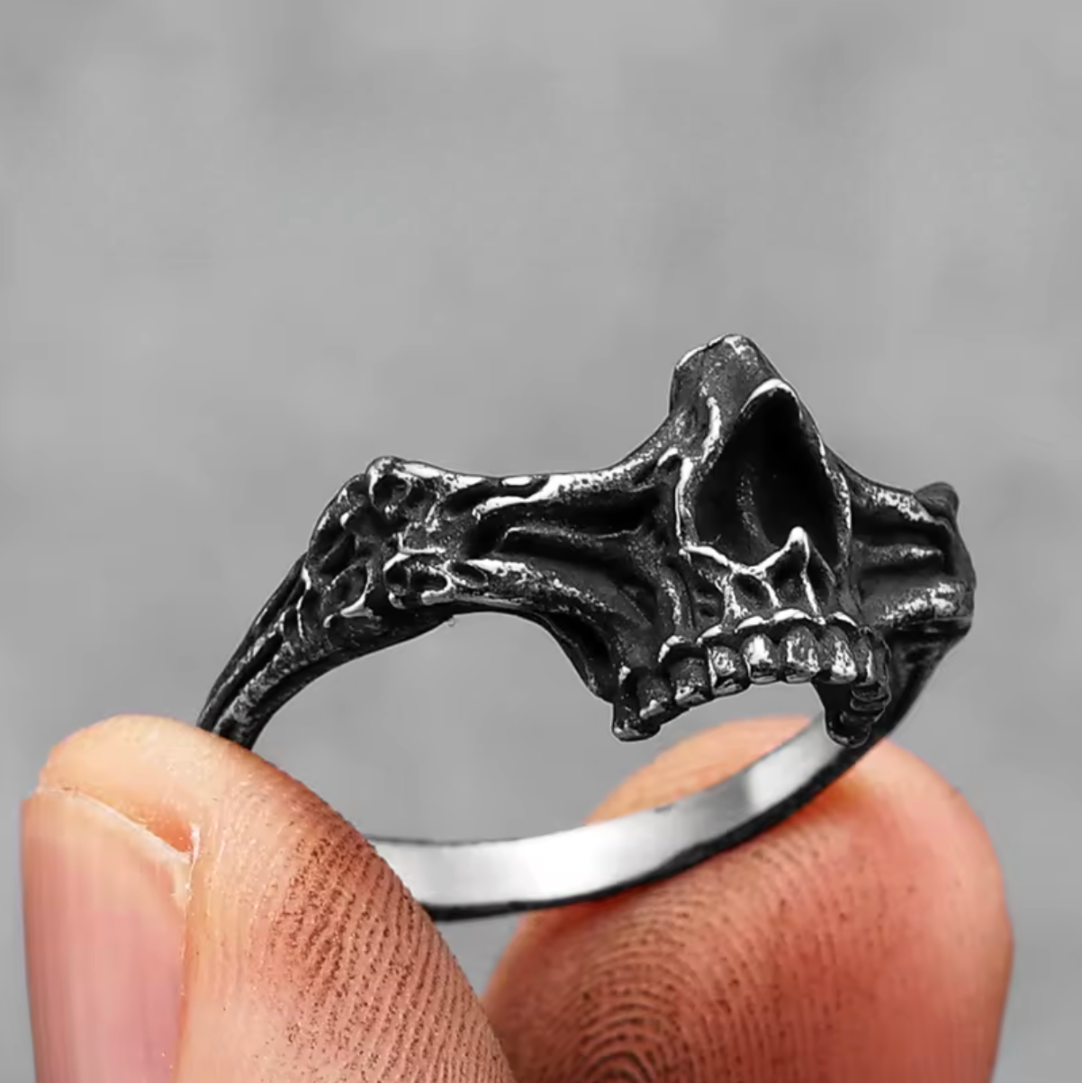 Chomp Ring