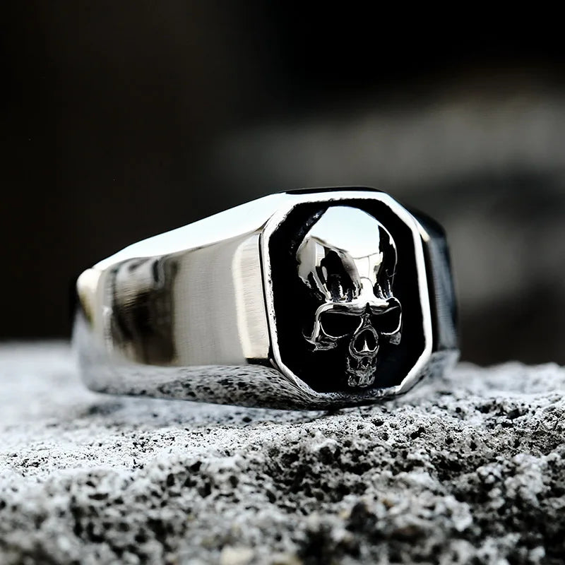 Alien Ring