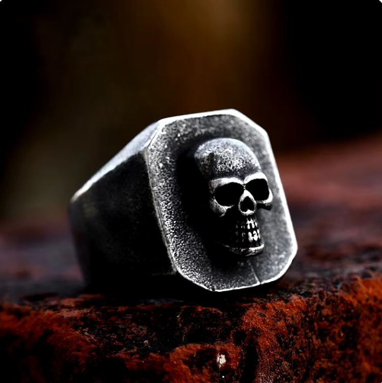 Boss Skeleton Ring