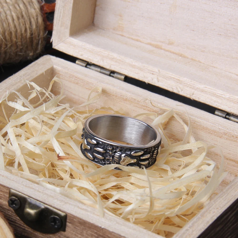 Bear Claw Ring